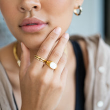 Load image into Gallery viewer, Trisha Pearl Ring