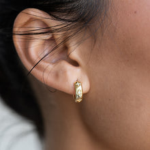 Load image into Gallery viewer, Acia Gold Huggie Hoop