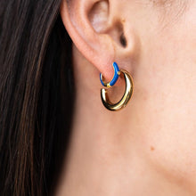 Load image into Gallery viewer, Classic Open Gold Hoop Earrings