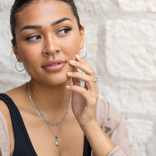 Load image into Gallery viewer, Classic Thin Silver Hoop Earrings