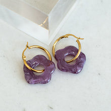 Load image into Gallery viewer, Kalee Floral Earrings