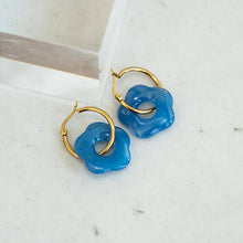 Load image into Gallery viewer, Kalee Floral Earrings