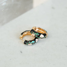 Load image into Gallery viewer, Ezmia Floral Earrings