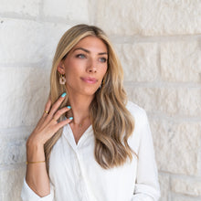 Load image into Gallery viewer, Kalee Floral Earrings