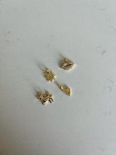 Load image into Gallery viewer, Minerva Charm Bracelet