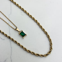 Load image into Gallery viewer, Emerald 18k Gold Necklace