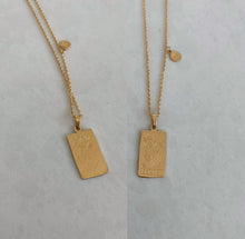 Load image into Gallery viewer, Zodiac Sign Gold Pendant Necklace