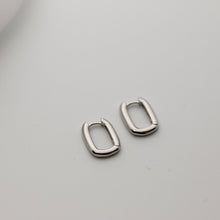 Load image into Gallery viewer, Nicole Tiny Hoop Silver Earrings