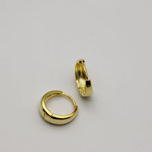 Load image into Gallery viewer, Lux Minimal Hoops 16mm