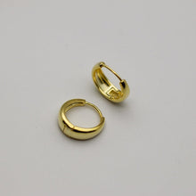 Load image into Gallery viewer, Lux Minimal Hoops 16mm