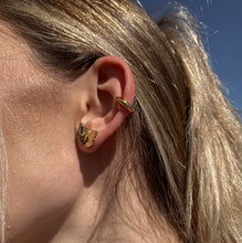 Load image into Gallery viewer, Classic Gold Ear Cuff
