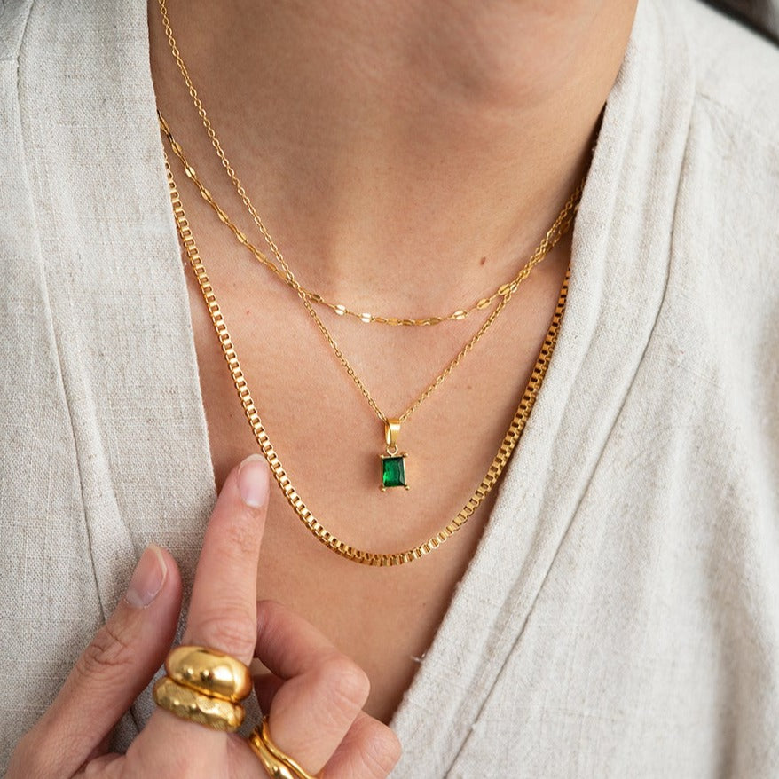 Emerald 18k Gold Necklace